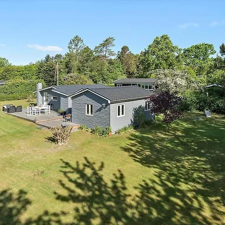 30383-odder-lyngbakkevej-10 度假居 *