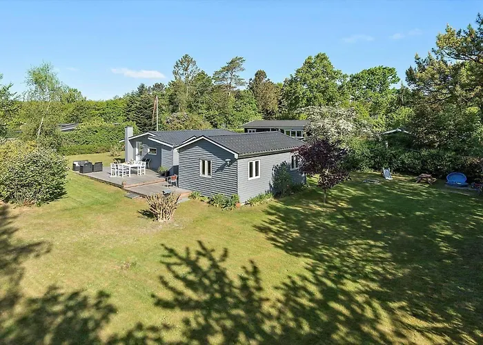 30383-odder-lyngbakkevej-10 度假居 *